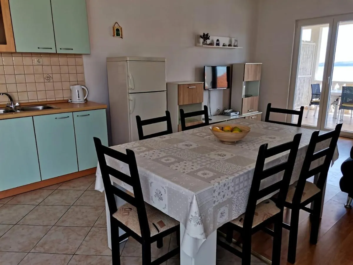 Apartments Pavlesina Ugljan